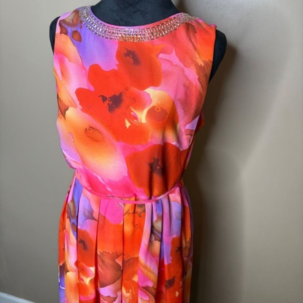Covington Spring Dress 12‎ Pink Orange Floral Chiffon Sleeveless Beaded Detail